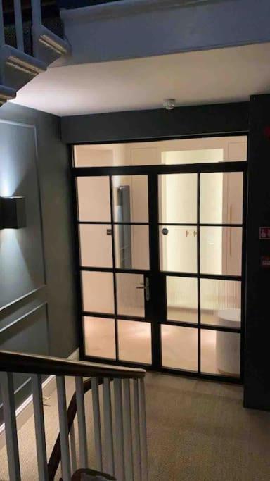 Luxury Georgian Apartment - 5 Minute Walk To Spa Bath Esterno foto