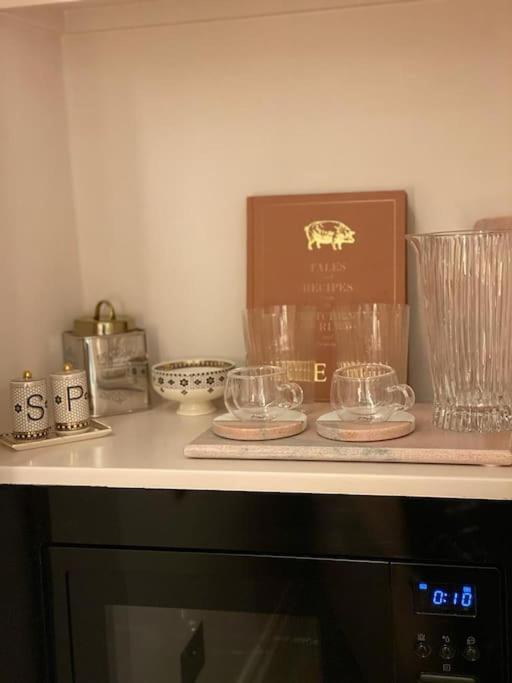 Luxury Georgian Apartment - 5 Minute Walk To Spa Bath Esterno foto