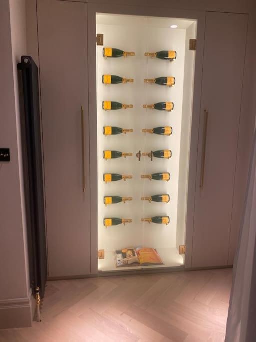 Luxury Georgian Apartment - 5 Minute Walk To Spa Bath Esterno foto
