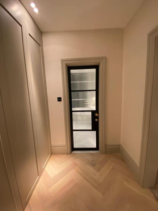Luxury Georgian Apartment - 5 Minute Walk To Spa Bath Esterno foto